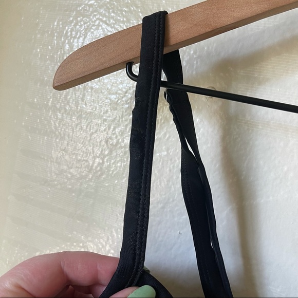 Athleta | Twister Bikini Top - Picture 3 of 8